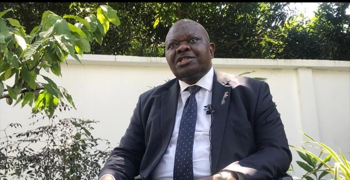 RDC : JEAN-PIERRE LISANGA BONGANGA DÉNONCE LA MARCHE DU C64 ET APPELLE AU CALME